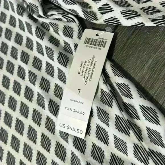 Chico’s long sleeve top - Picture 3 of 4